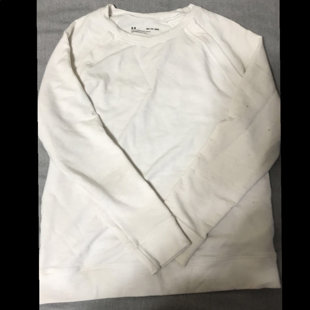 Under armor sweat shirt